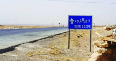 سوريا.. "داعش" يستهدف منزلا ومحلا للصرافة في دير الزور عقب رفض أصحابهما دفع "الزكاة"