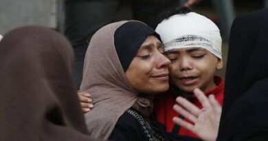 مقتل 12 فلسطينيا وإصابة آخرين جراء القصف الإسرائيلي على قطاع غزة الجمعة