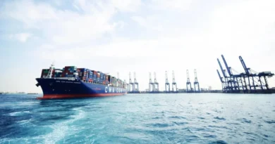 الاقتصاد السعودي يتحدى الضغوط وينمو 2.8 % برافعة الأنشطة غير النفطية