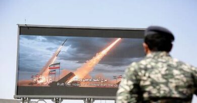 الحوثيون يعلنون حظر الملاحة الإسرائيلية بشكل كامل في البحر الأحمر