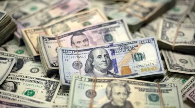 استقرار الدولار مع ترقُّب بيانات التضخم الأميركية وتراجع رهانات رفع الفائدة