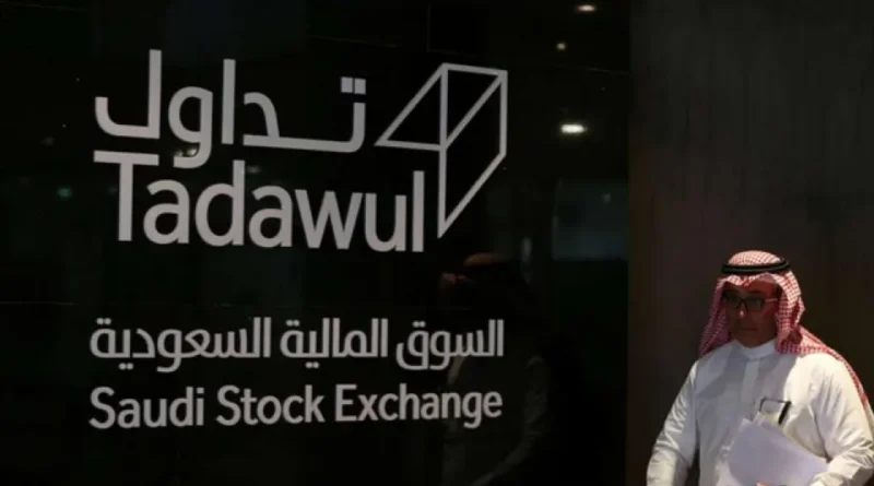 السوق السعودية تستهل الأسبوع بارتفاع 100 نقطة مع صعود القياديات