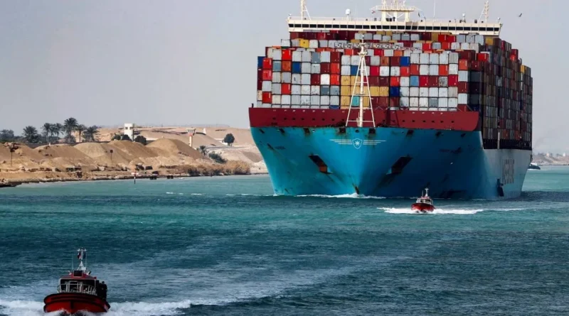قناة السويس تتلقى دفعة جديدة من «ميرسك» رغم «استهدافات» البحر الأحمر