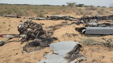 مصدر غربي يكشف لماذا سقطت المخا بيد الحوثيين في 36 ساعة؟
